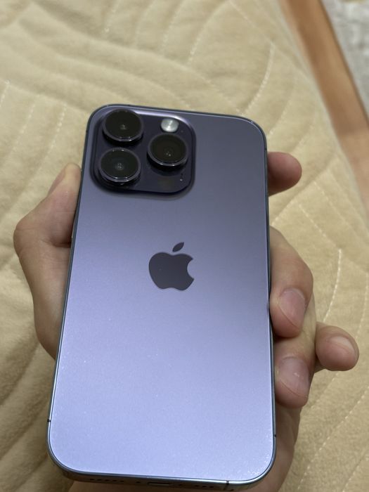 продам айфон 14про