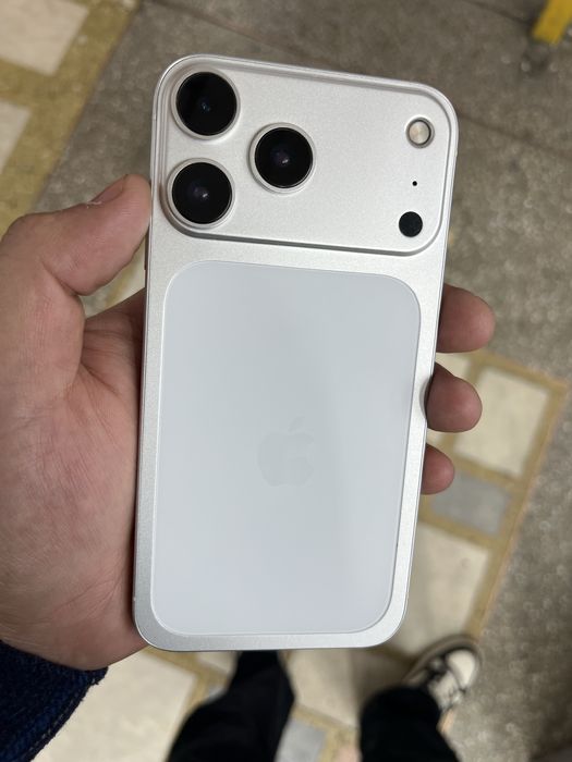 Iphone Xr 17 pro