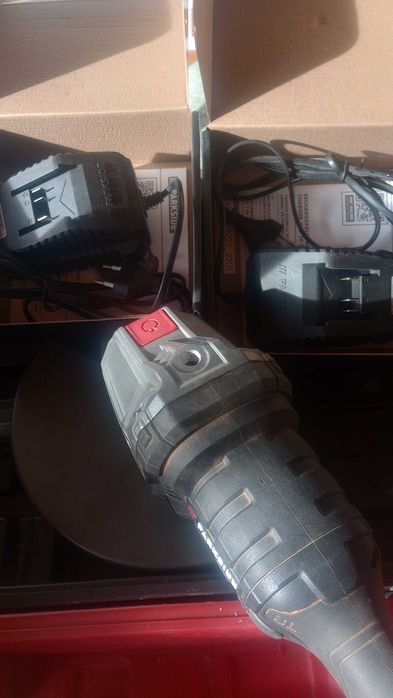 Polizor unghiular cu acumulator