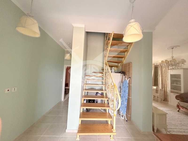 Продава се Къща в с. Кошарица, Област Бургас - 211 кв.м за 1422 €/кв.м - Снимка #2