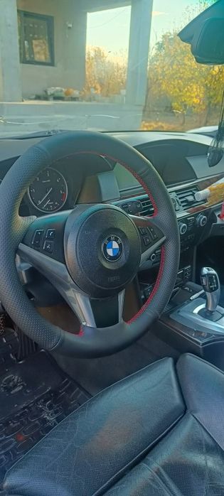 BMW 5 Series 2009 — imagine 4