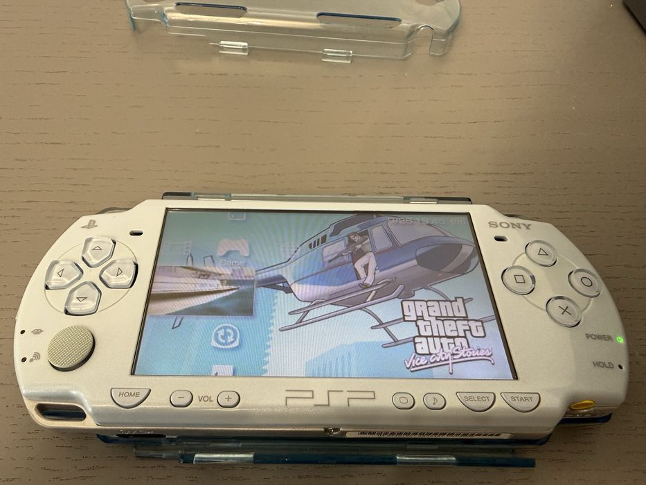 PSP 2000 Felicia Blue Modat
