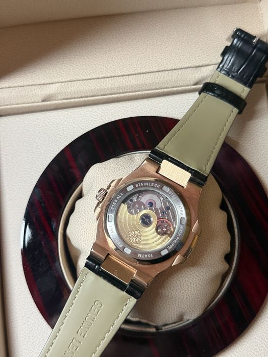Patek Philippe Nautilus moonphase rosegold