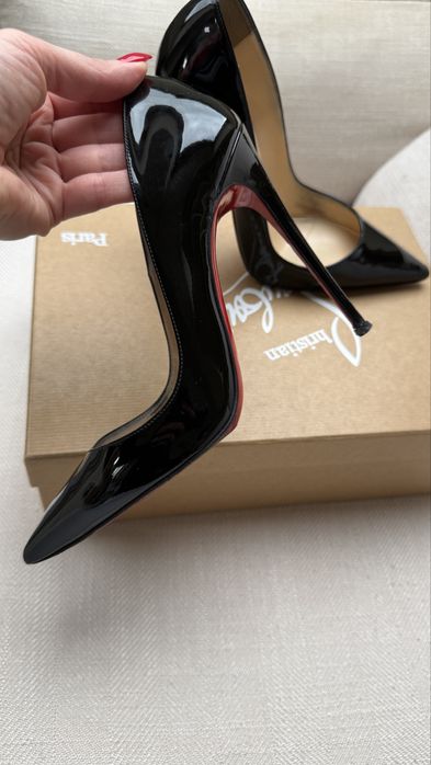Christian Louboutin - оригинални обувки