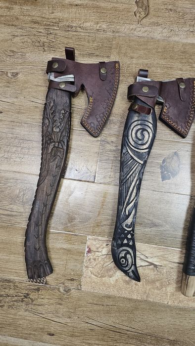 Topoare diferite modele