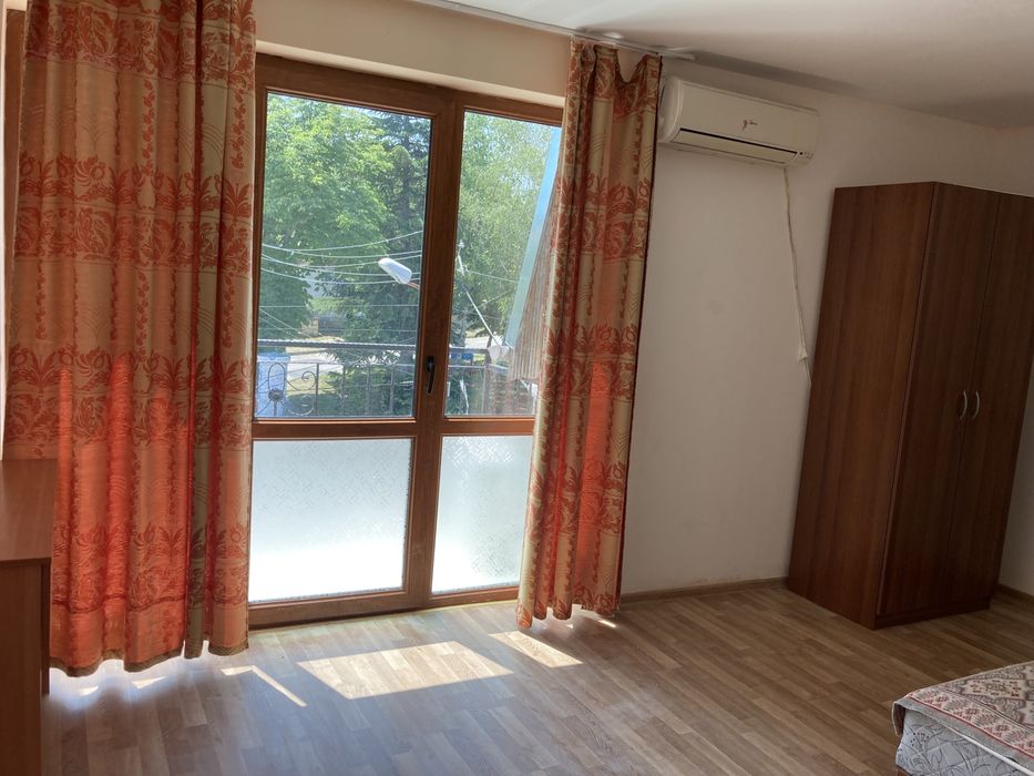 Продава се Къща в с. Звездица, Област Варна - 270 кв.м за 871 €/кв.м - Снимка #17