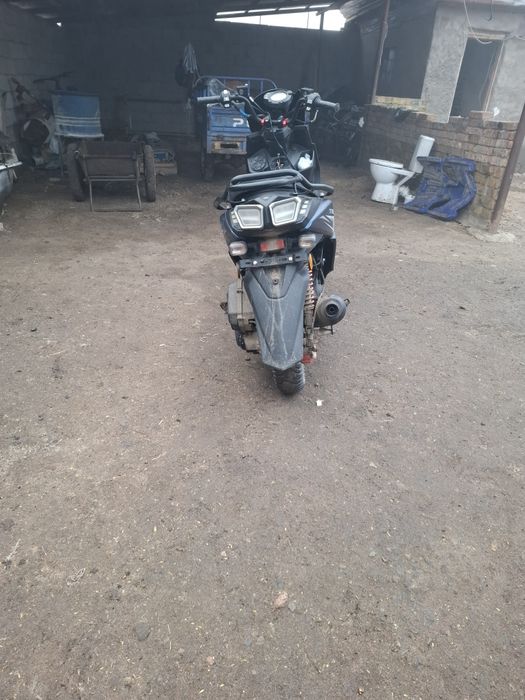 Продам мопед 150 куб