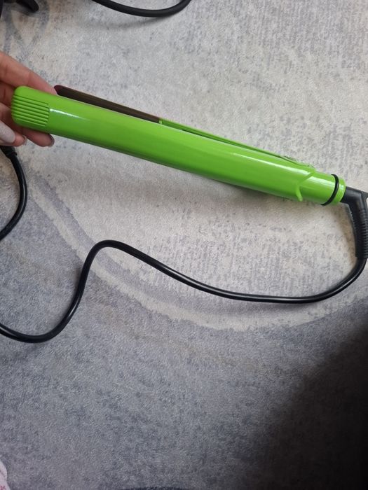 Преса за коса, подходяща за изправяне и къдрици