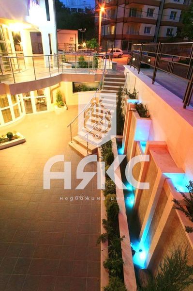 Продава се Магазин в София, Витоша - 188 кв.м за 1500 €/кв.м - Снимка #3