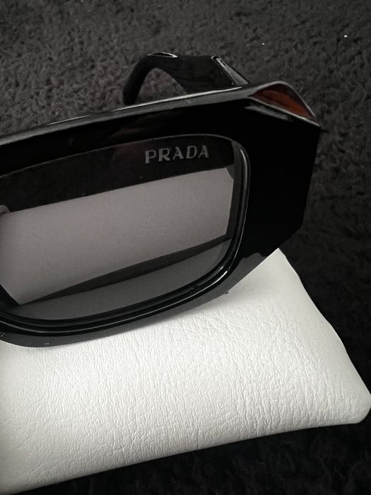Дамски очила Prada