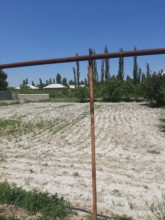 Furqat tumanida 10 sotik yer sotiladi