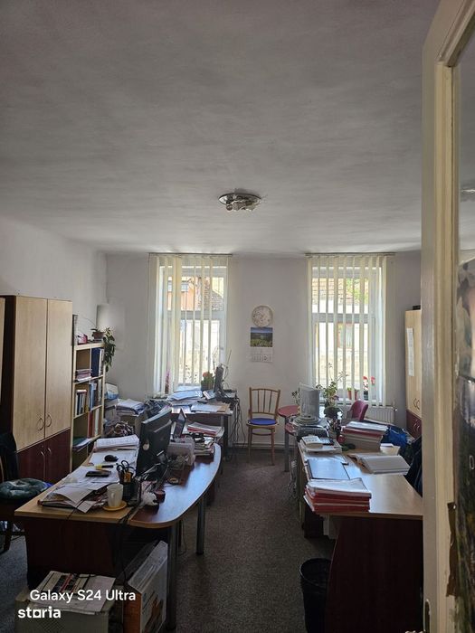 Spatiu comercial de inchiriat, 75 mp, Zona Lungă!