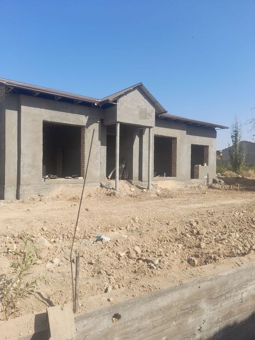 5 хонали коробка уй Сотилади