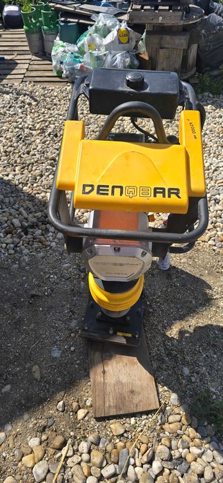 Mai Compactor Profesional DENQBAR (An 2021) Stare Top