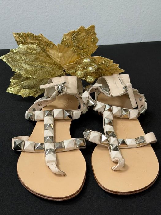 Босоножки  от бренда Giuseppe Zanotti