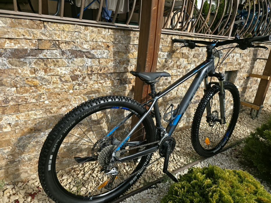 Bicicletă CUBE 27,5 R