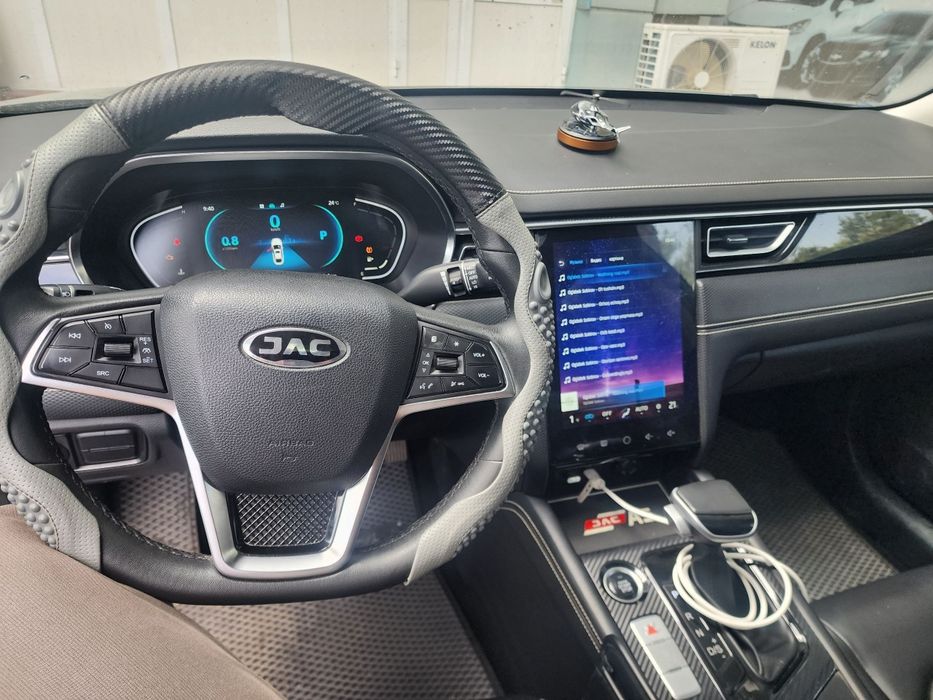 Jac J7 Luxury sotiladi