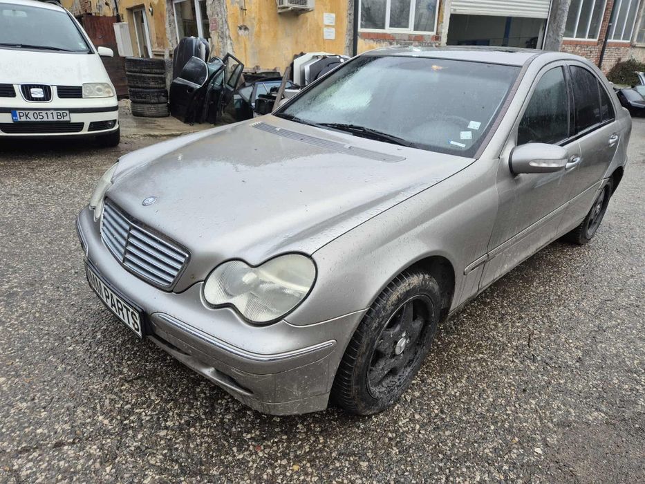 Mercedes W203 C320 218кс 4Matic M112 седан автоматик НА ЧАСТИ!