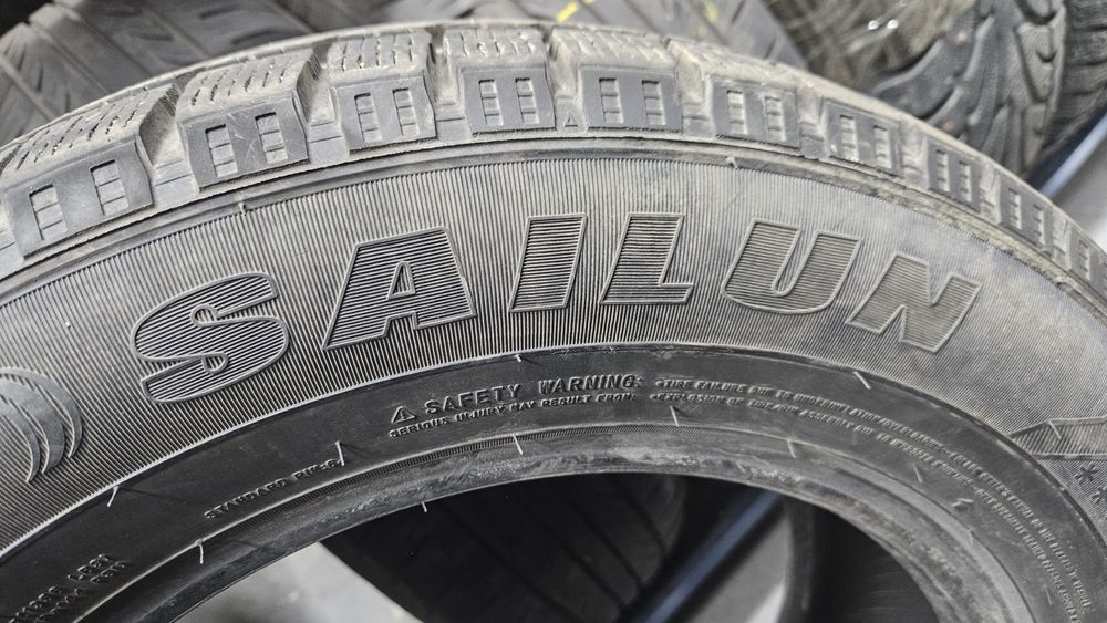 Продам пару шин 195/65/15