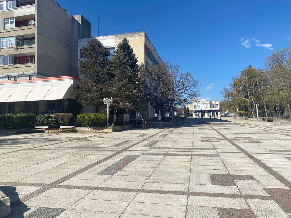 Дава се под наем Магазин в Каварна - 123 кв.м за 612 € - Снимка #5