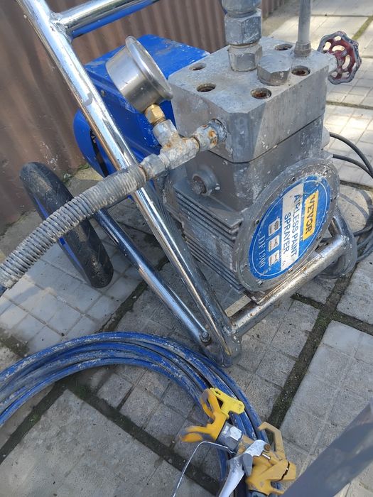 VEVOR 4litra/min 250bar Бояжийска Машина за работа със всички Видове  Бои Шпакловка