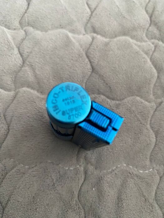 Продам для подарка недорого!