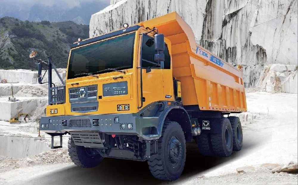Карьерный самосвал XCMG XG110