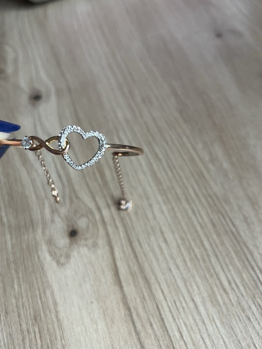 гривна Swarovski розово злато