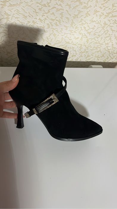 Продам ботильоны