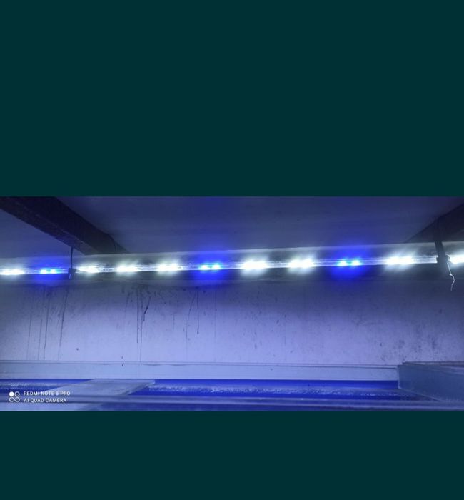 Светодиодные лампа Т8. 120 см в отличном состоянии