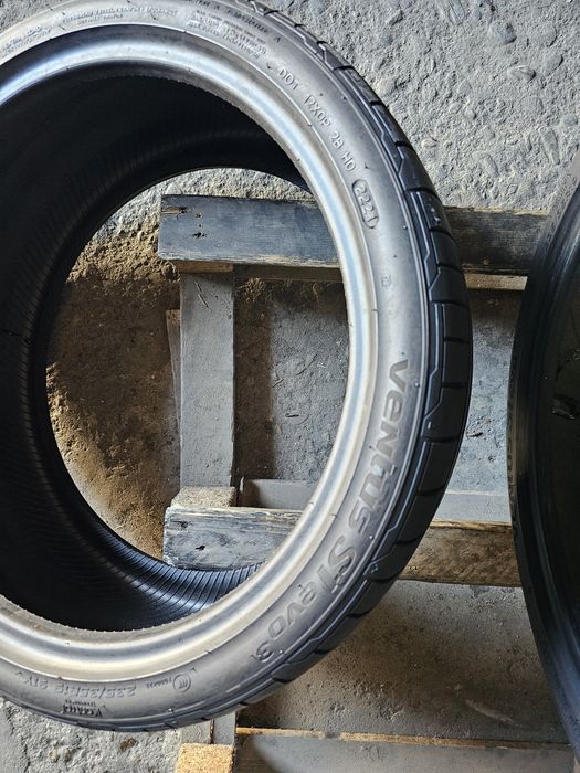 2 anvelope vara 235 35 18 Hankook 2021 6.5mm