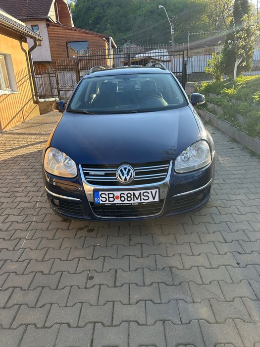 Vând auto WV Golf V , an FAB , 2009 , 1,9 D