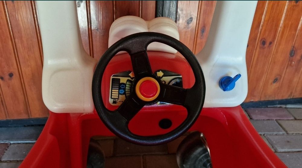 Masinute copii Big Bobby Car si gargarita Little Tikes CozyCoupe