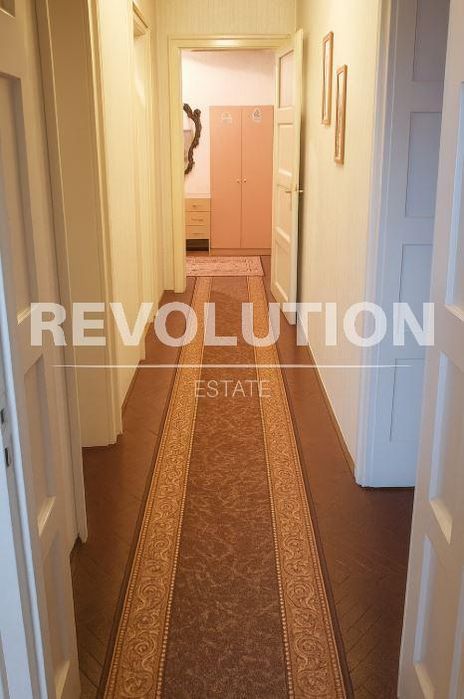 Дава се под наем Тристаен апартамент в Варна, Аспарухово - 76 кв.м за 400 € - Снимка #4