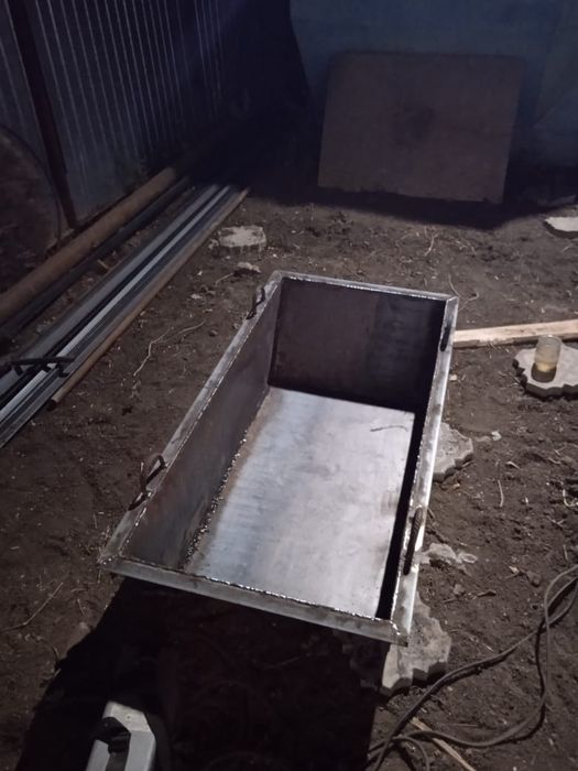 Бадья строительная