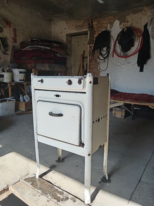 Газовые плита сотилади б/у