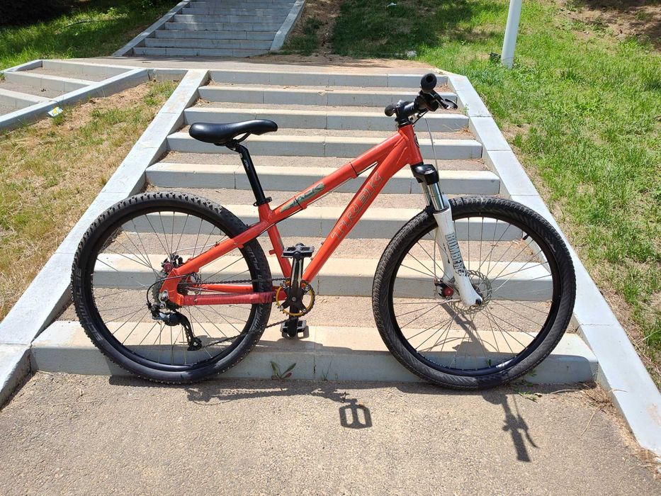 Bicicleta Trek Jack 2 - Dirt Jump Slopestyle Street roti 26 marime S