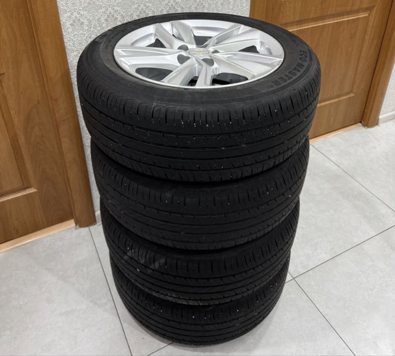 Продам диски с резиной