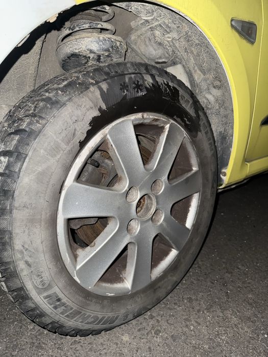 Cauciucuri iarna 175/65/14