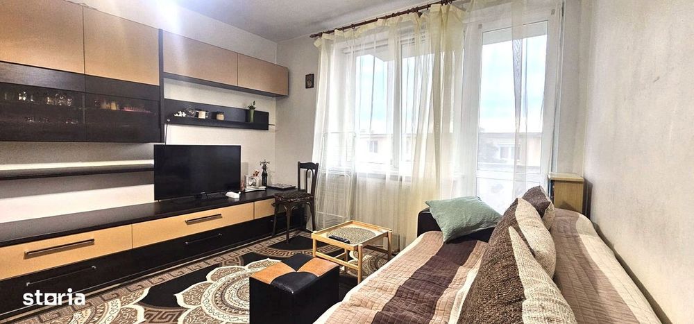 Apartament 3 camere | 61 mp + balcon 8 mp | Tractorul | Comision 0%