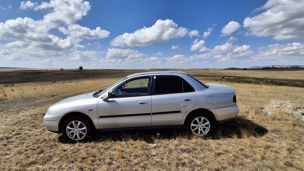 Продам автомобиль mitsubishi Carisma