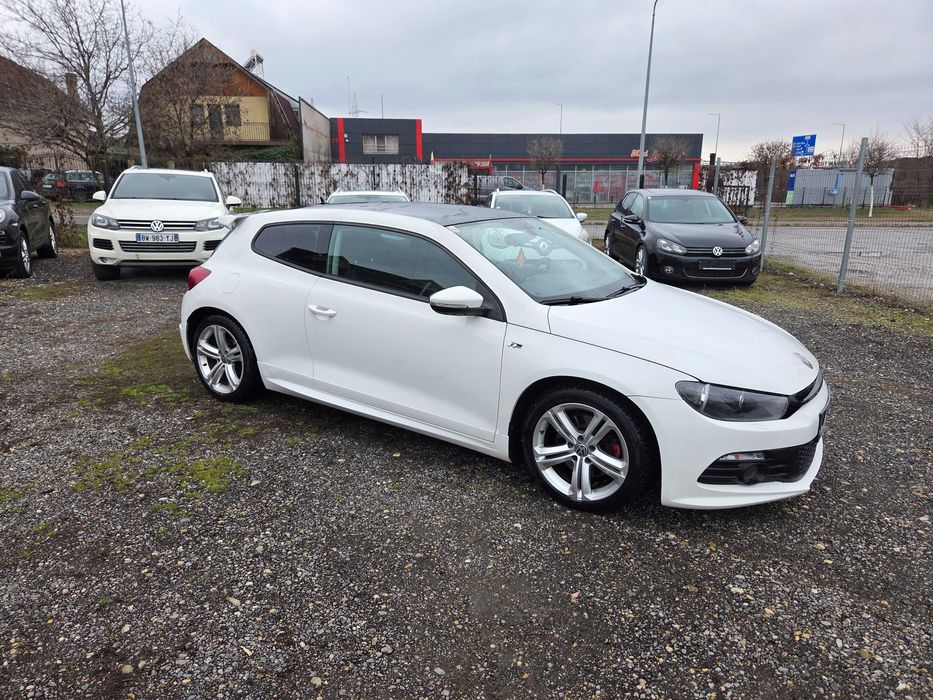 Ocazie 4800e fix Volkswagen Scirocco R-line 2011 1.4tsi 160cp E5