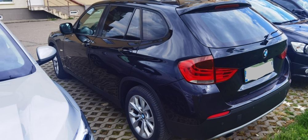 BMW X1 2011 — imagine 3