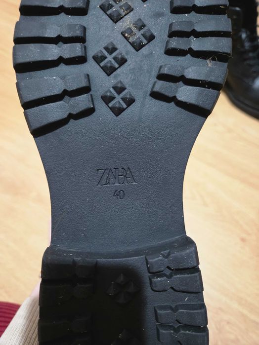 Чисто нови мъжки боти Zara