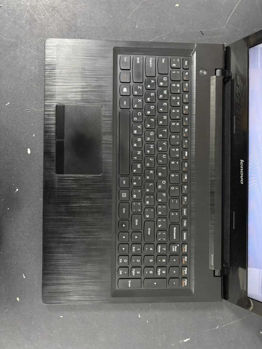 Ноутбук Lenovo CORE i3/Озу 8гб