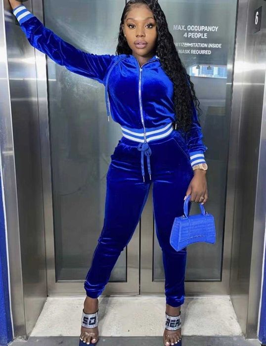 îmbrăcăminte sport