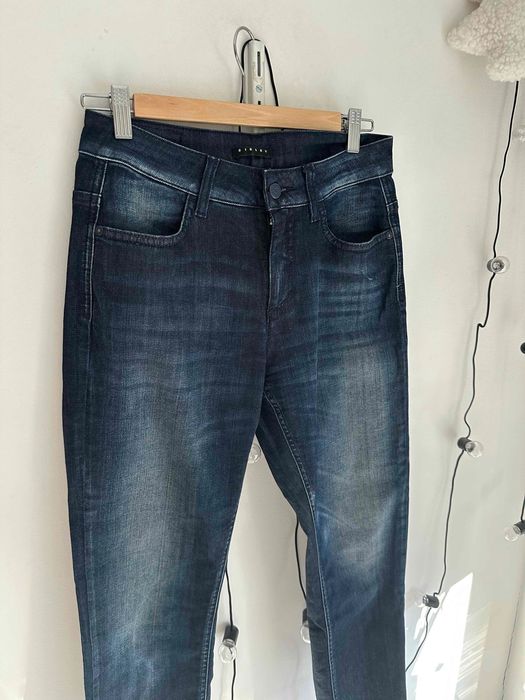 Тъмносини дънки Sisley