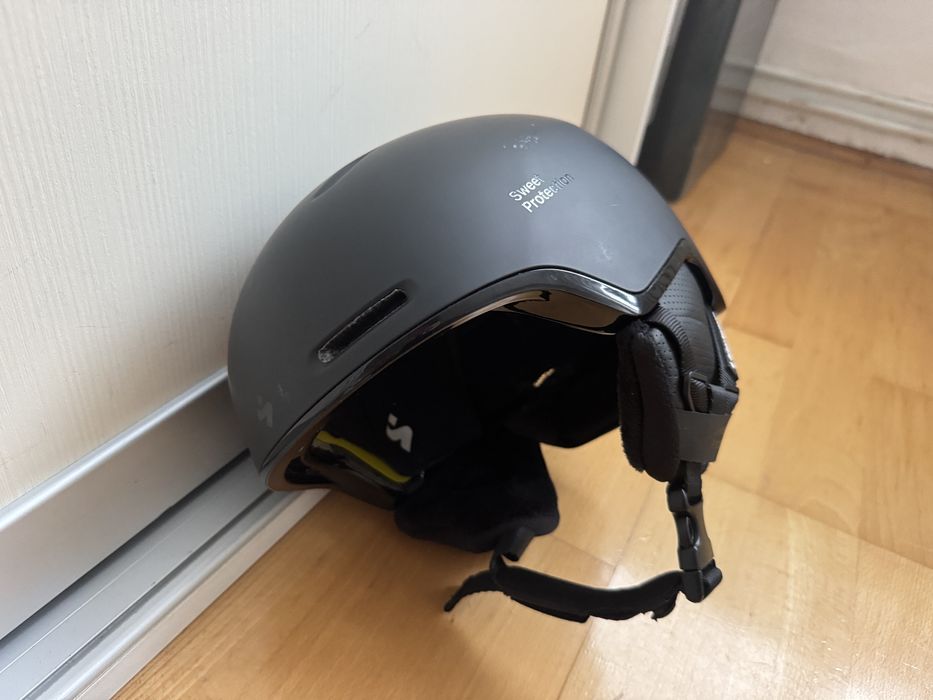 Casca noua MIPS sweet protection 56 59 cm M L placa snowboard ski schi