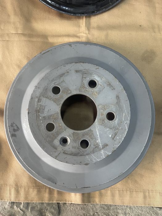 Комплект задних ториозов Трекер 2