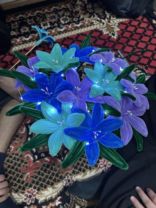 Цветы с синельных проволок